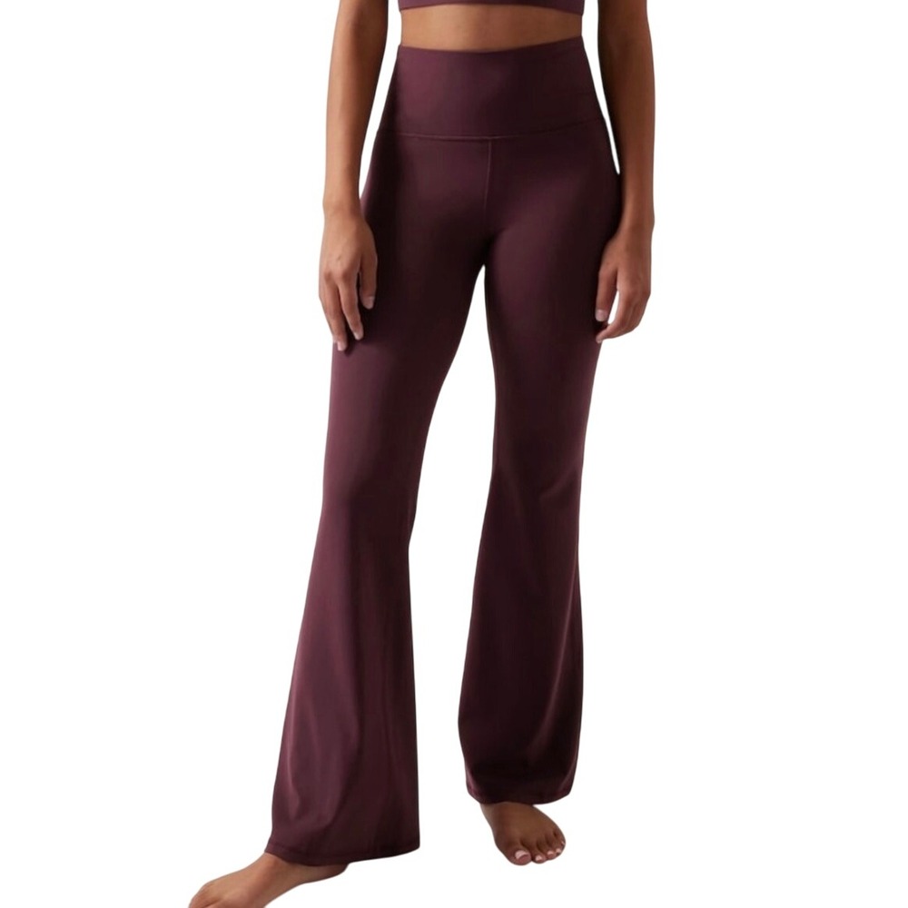 Athleta Elation Flare Pant, Cabernet (Sz XXS)‎
